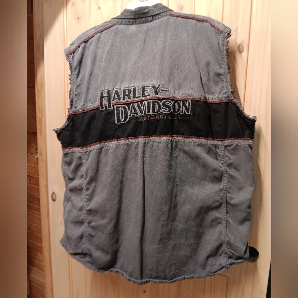 Harley Davidson Sleeveless Men's Shirt NWOT - Picture 2 of 8